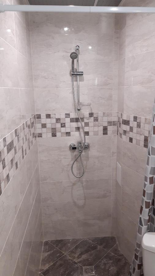Ая Apartment Vratsa ภายนอก รูปภาพ